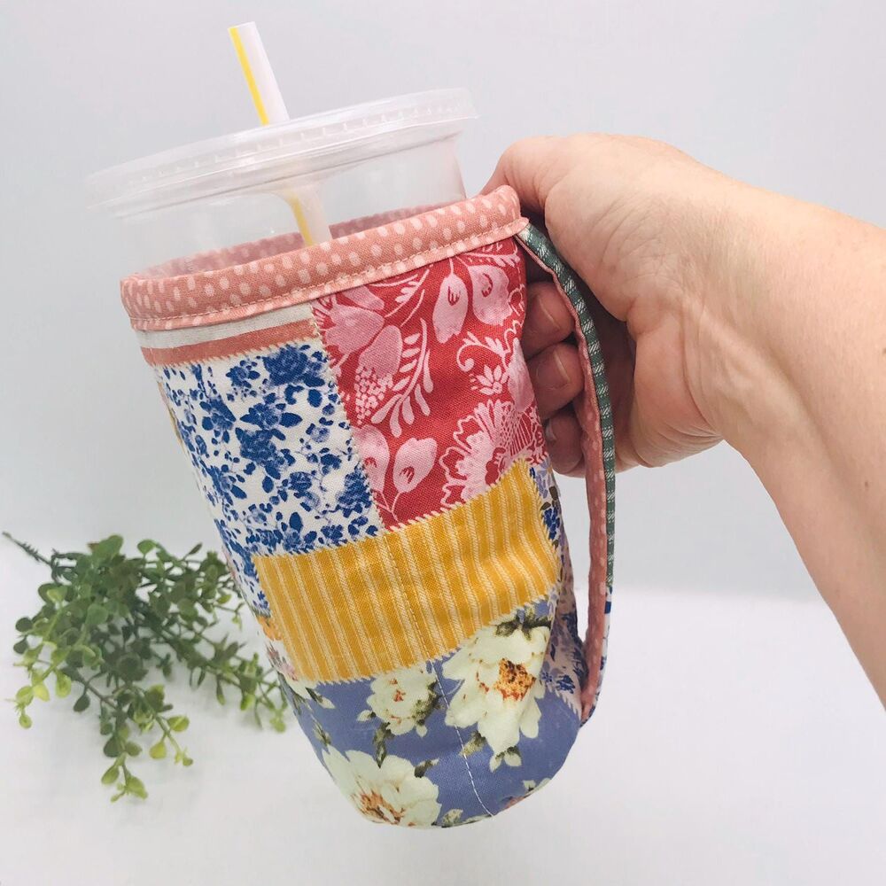 Drink Coozie w Handle Hot or Iced Drinks Cozy Insulated Cottage Patchwork Rose